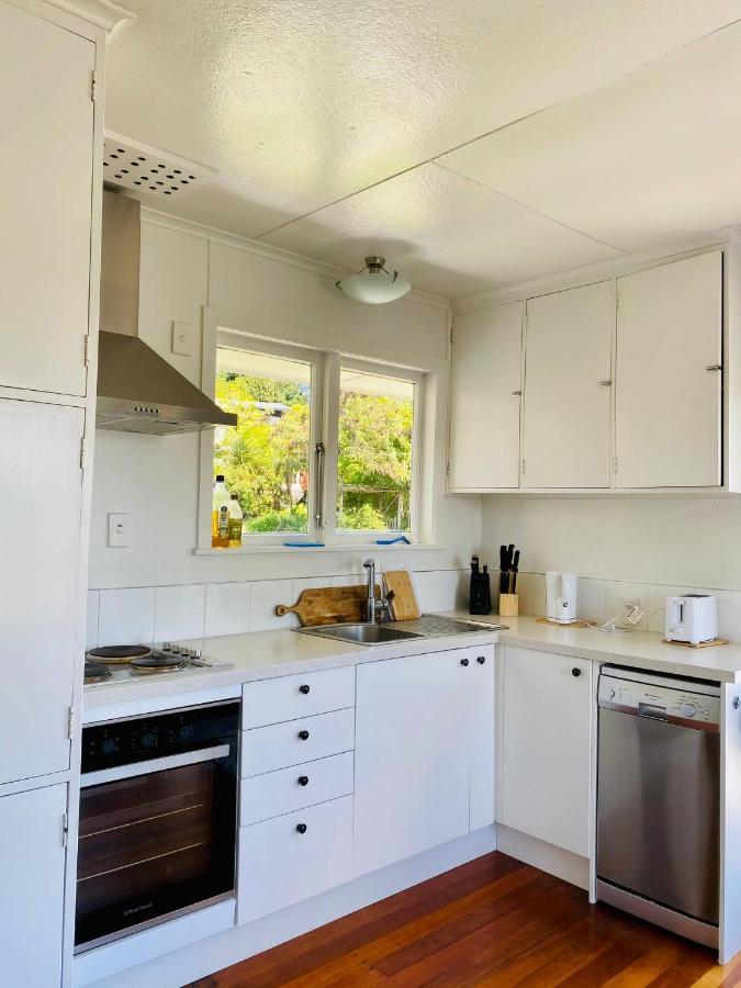 Serene Lake Taupo Abode Екстер'єр фото